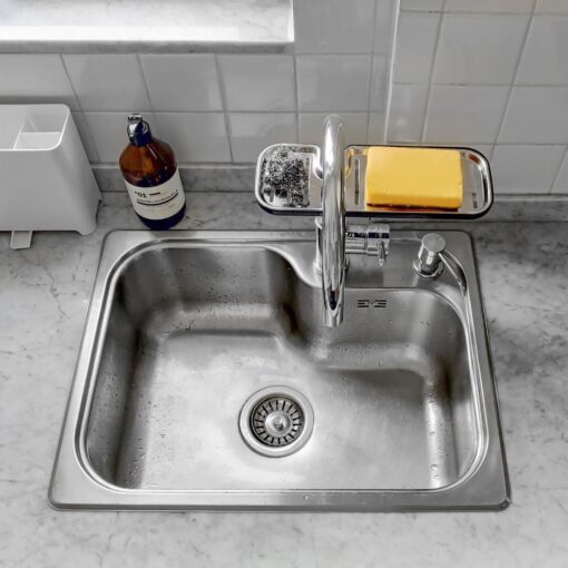 soporte organizador de cocina colgante de canilla para esponja trapo virulan. Ordena tu bacha. Muett