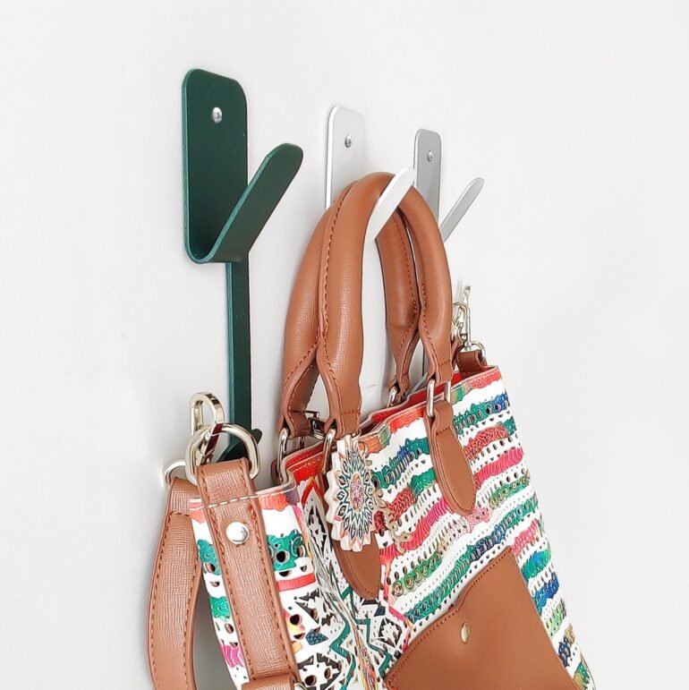 perchero de pared fun gacho para colgar bolsos mochilas carteras ropa toallas percheta diseño colores muett