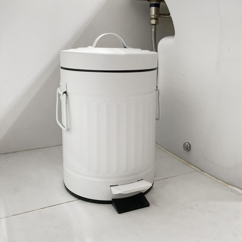 tacho cesto de baño contenedor basura organizador accesorio toilette diseño original vintage retro muett