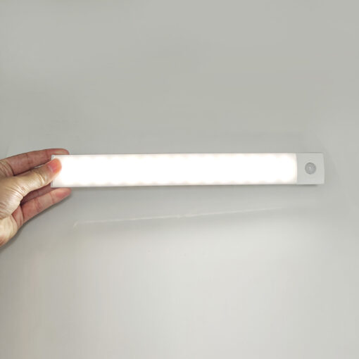 Led Magnética Horizontal con sensor BILBO - Imagen 7