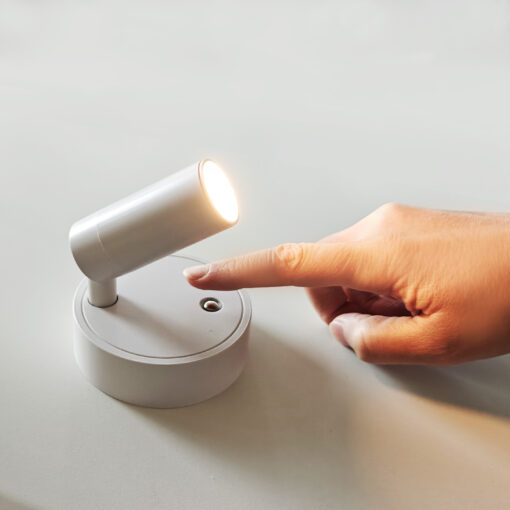 Velador led recargable USB COBI color blanco boton encendido
